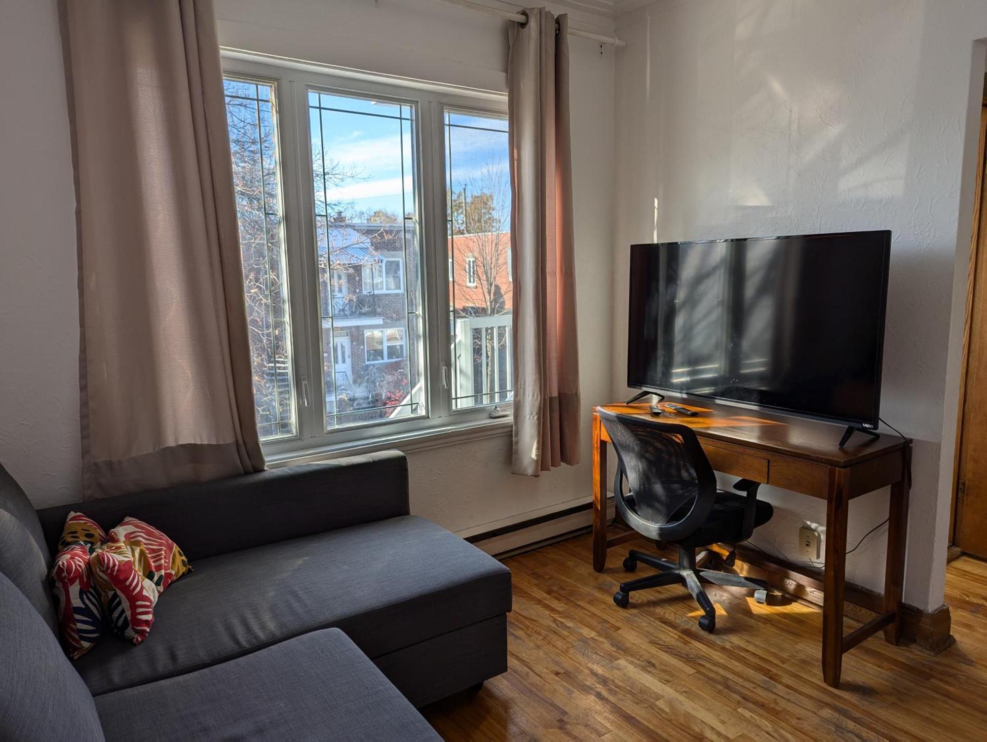 Comfy Close To Metro With Self Check In *
