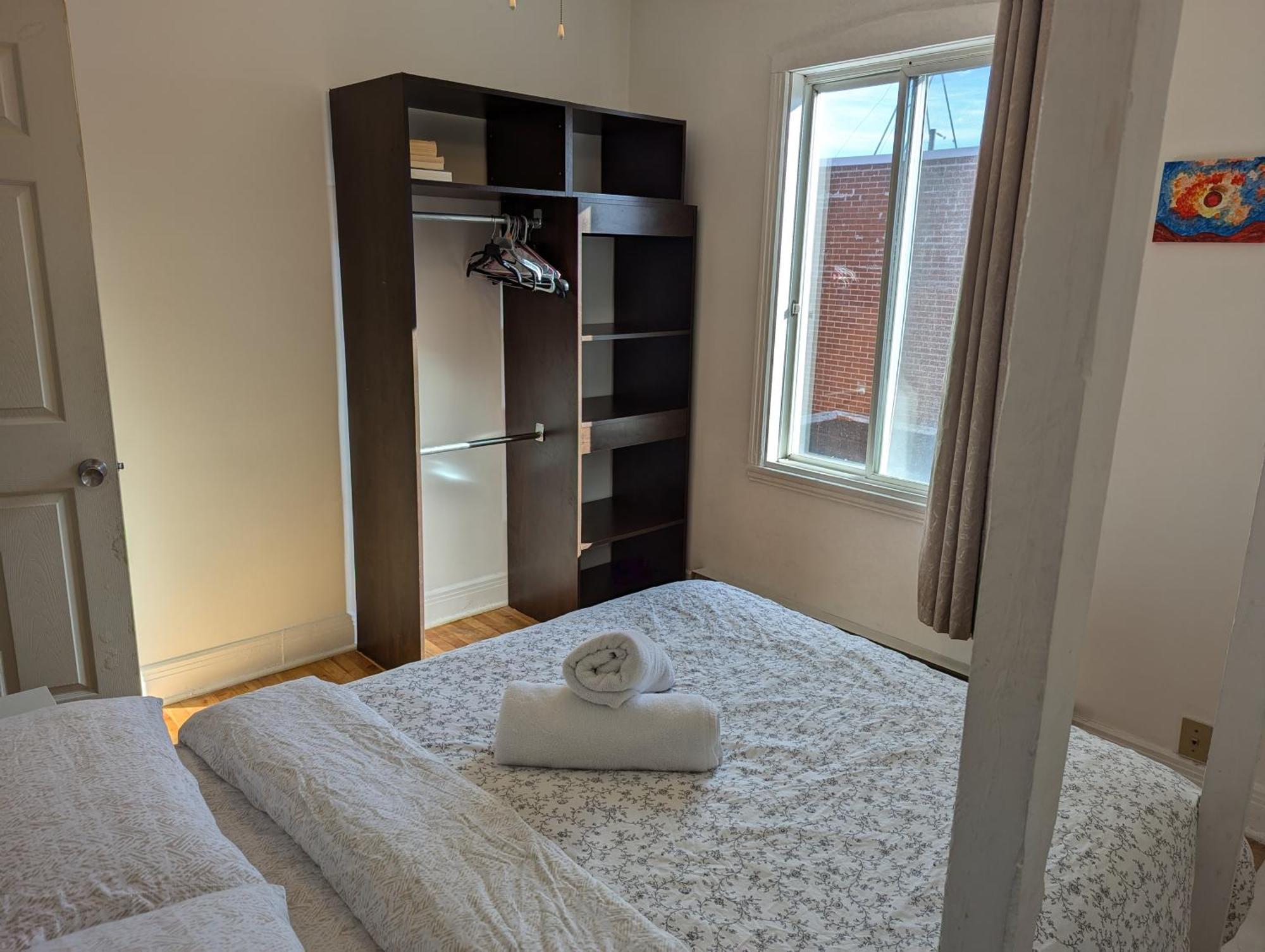 Comfy Close To Metro With Self Check In