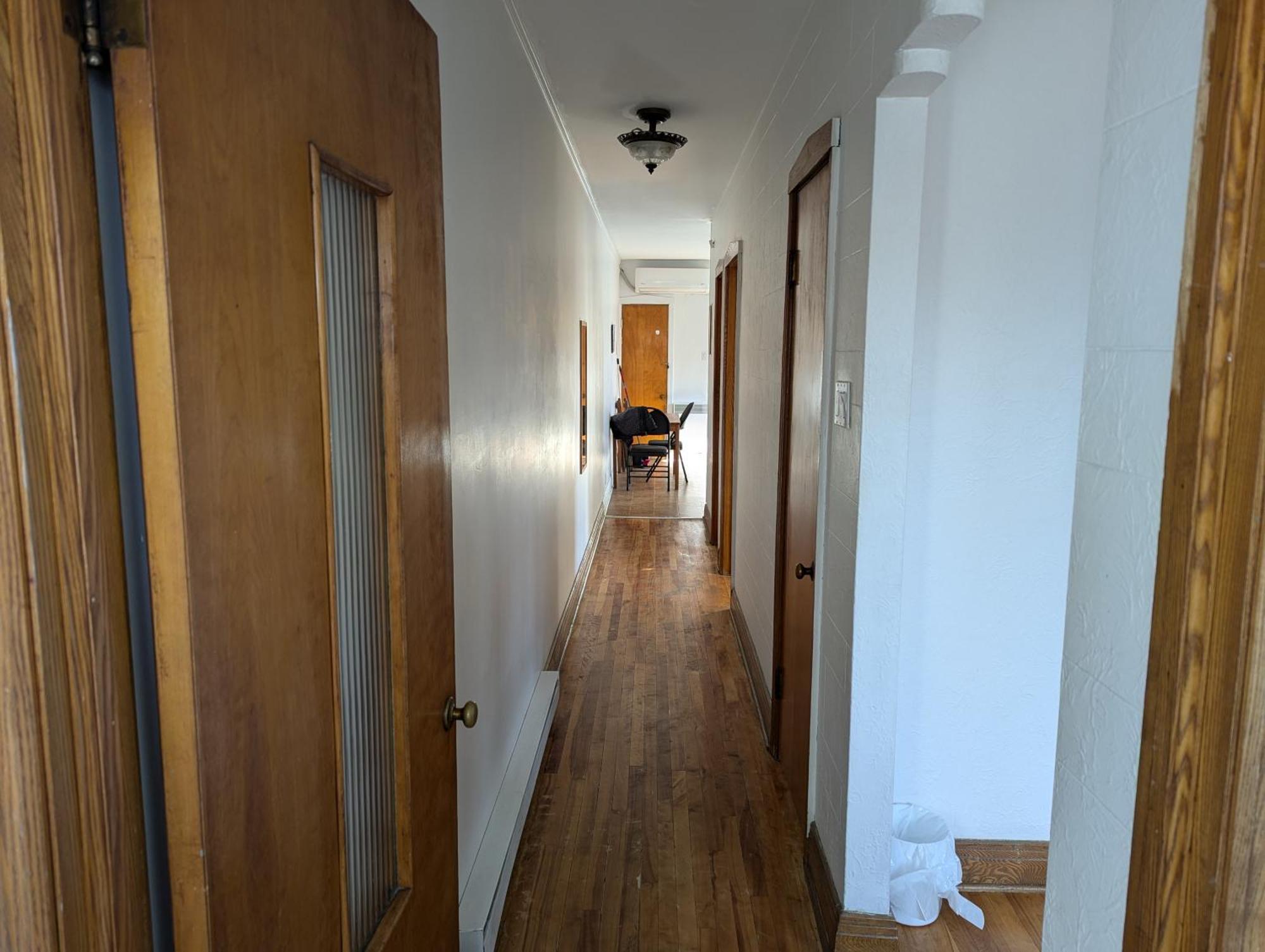 Comfy Close To Metro With Self Check In Apartment Montreal